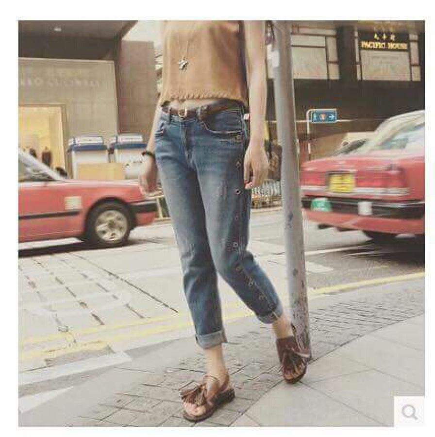 WOMEN'S JEANS
